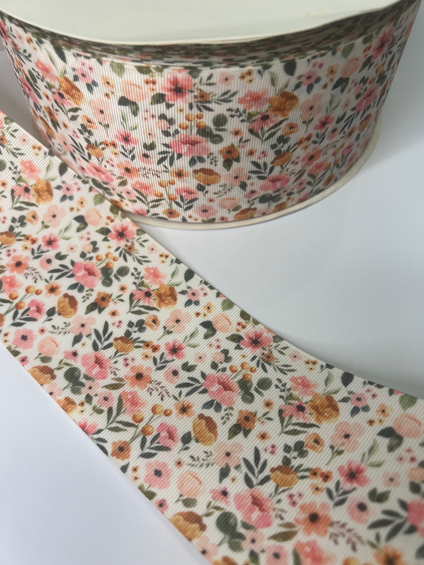 3" Tiny Floral Grosgrain Ribbon: A Delicate Touch 🌸